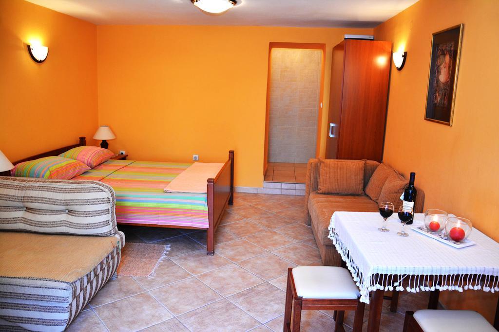 Apartments Tre Sorelle Kotor Bagian luar foto